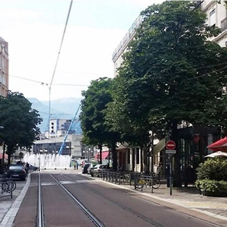 Joli 2 Pieces En Centre Ville , Gare A 50 Metres غرونوبل المظهر الخارجي الصورة